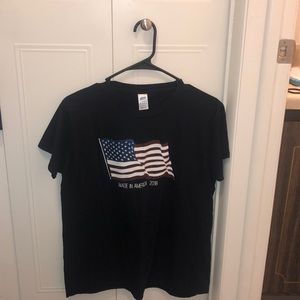 Short sleeve navy blue flag shirt